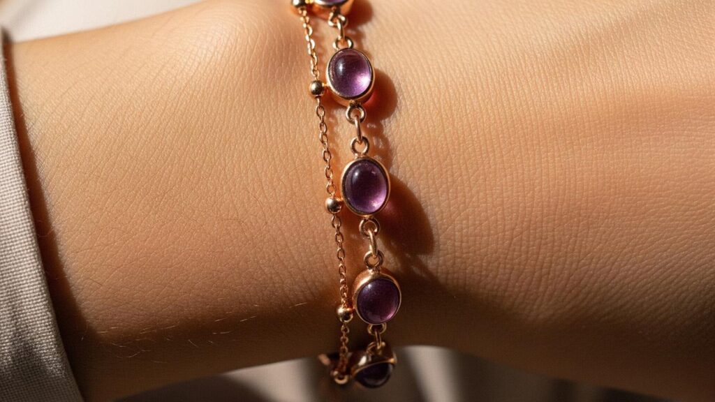 6 Inspirasi Model Gelang Kombinasi Emas dan Mutiara yang Unik dan Elegan