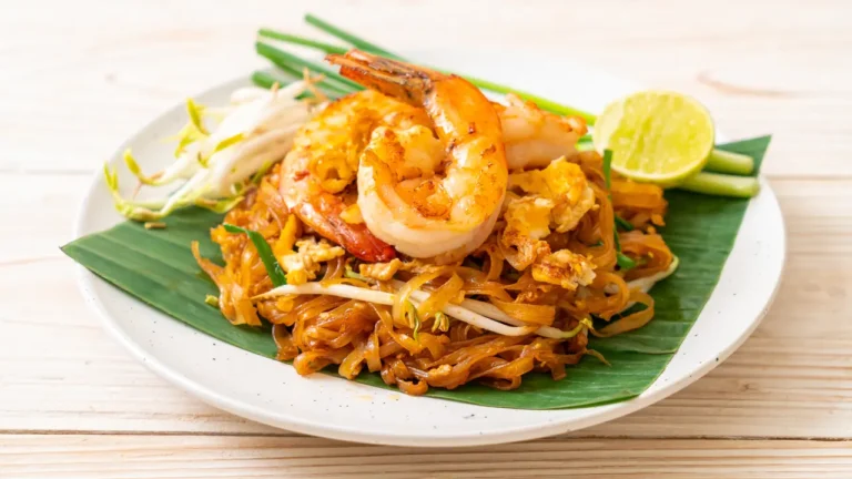 5 Makanan Khas Thailand yang Mirip dengan Masakan Indonesia